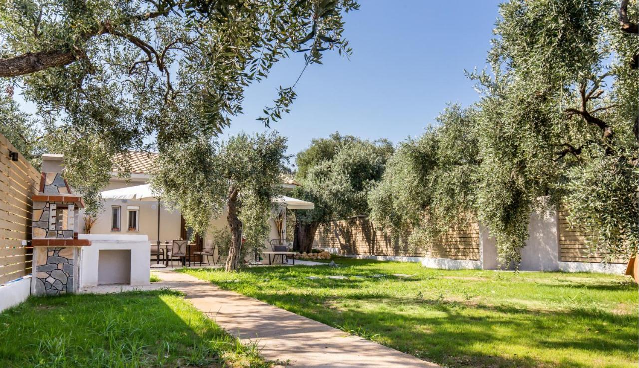 Villa 4 You Iliopetra سكالا سوتيروس المظهر الخارجي الصورة