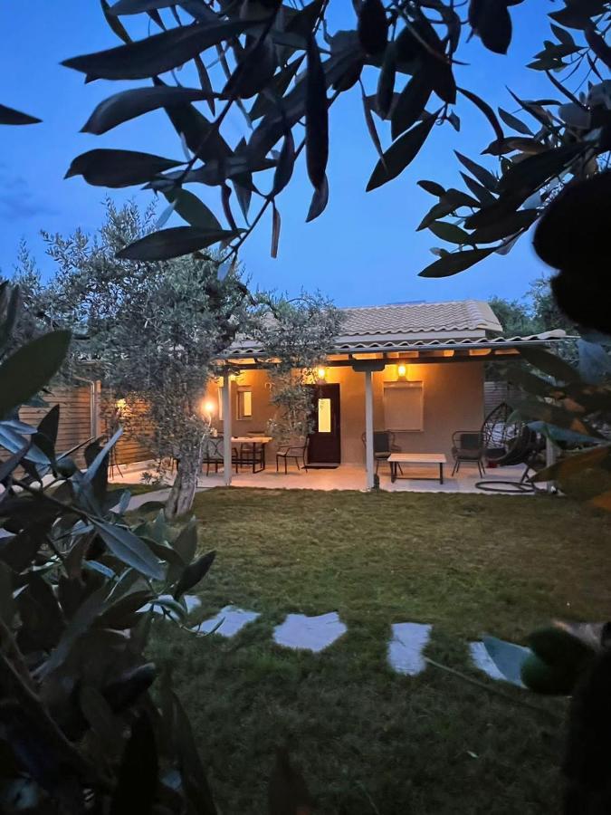 Villa 4 You Iliopetra سكالا سوتيروس المظهر الخارجي الصورة